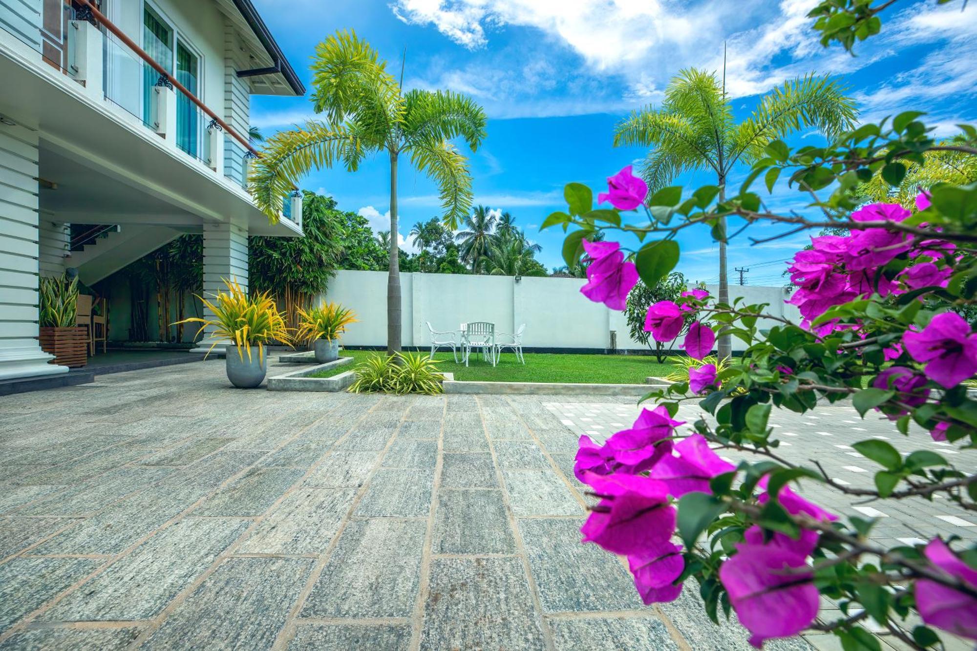 The Palace By Ocean Bentota Exteriör bild
