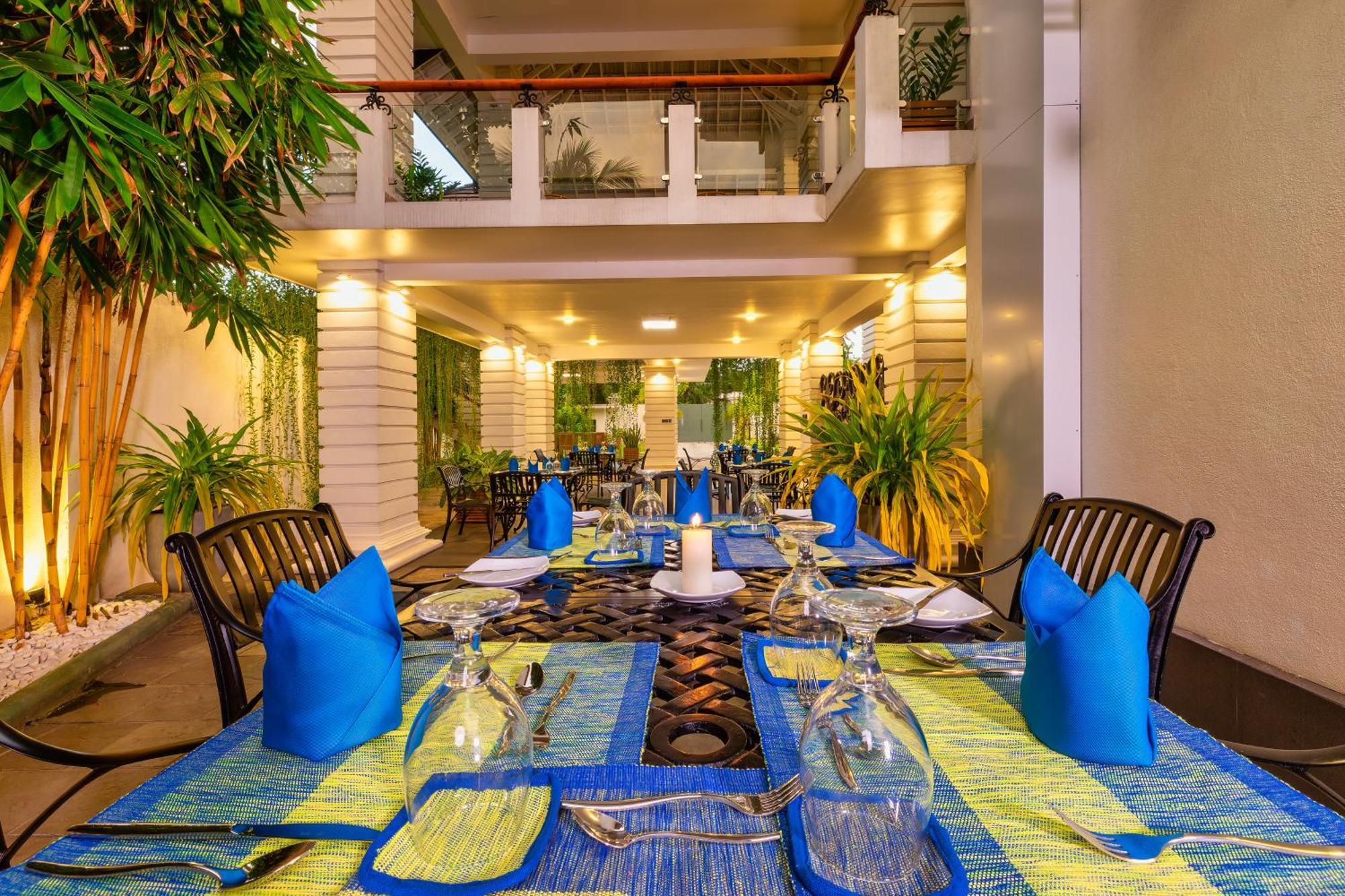 The Palace By Ocean Bentota Exteriör bild